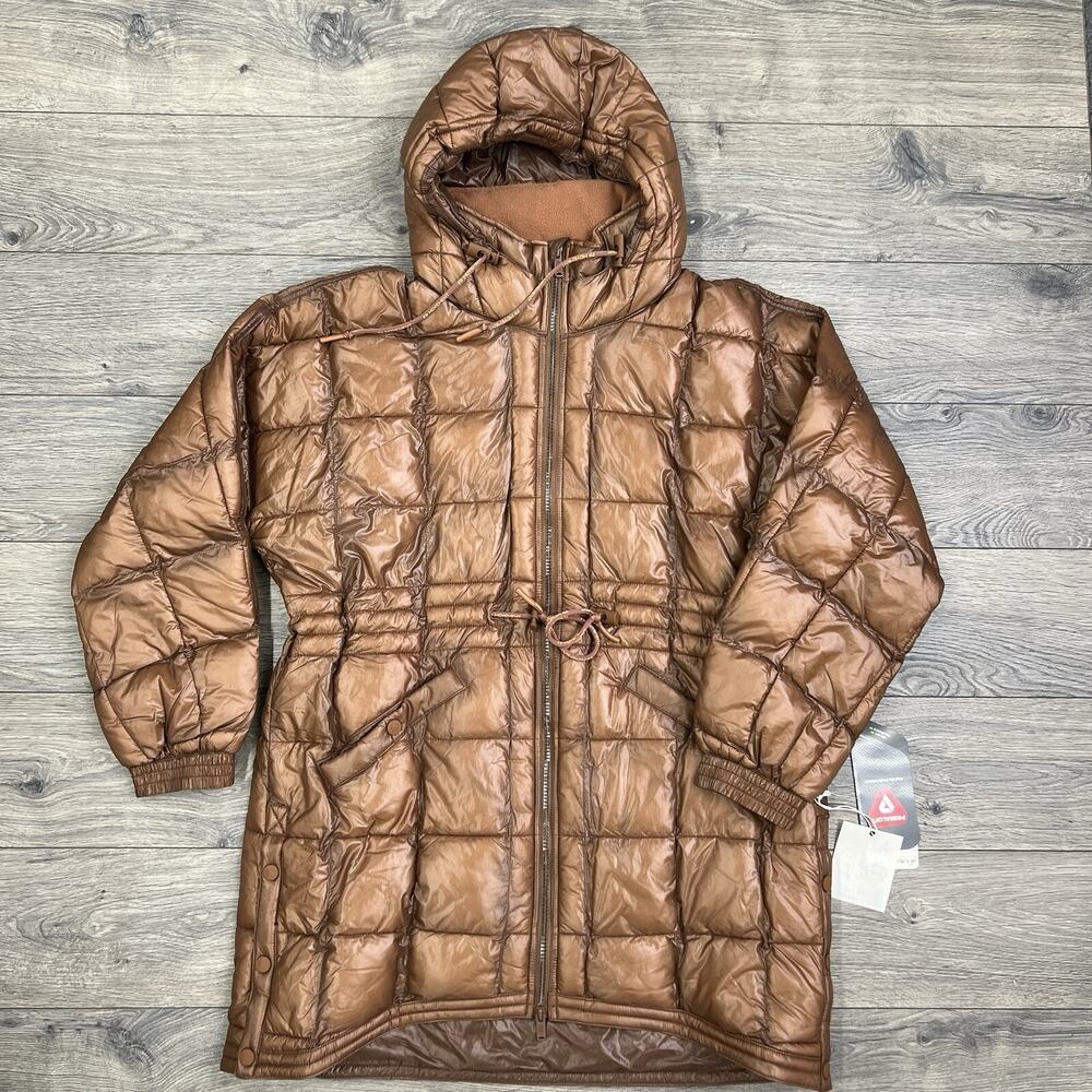 Free People Puffer Jacket Sz Medium Womens Walnut Brown Movement Packable Poncho